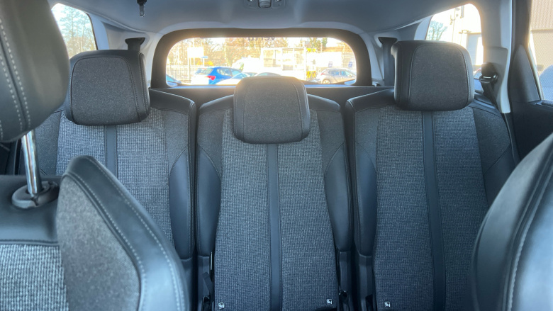 Peugeot 5008 1.5 BlueHDi Allure 5dr EAT8 Diesel Estate